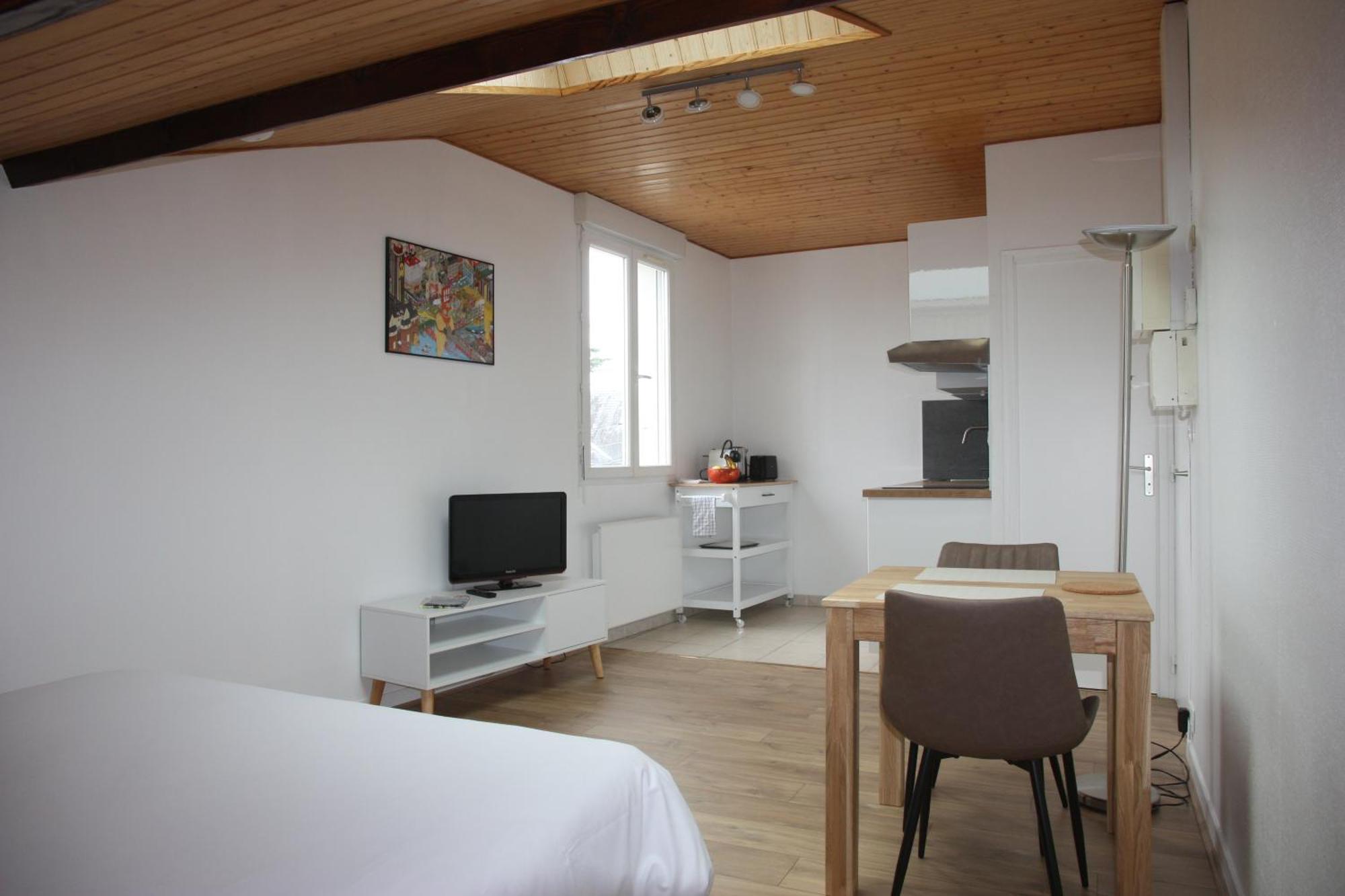 Resid'Spa Loire & Sevre - Appartement Rezé Kültér fotó